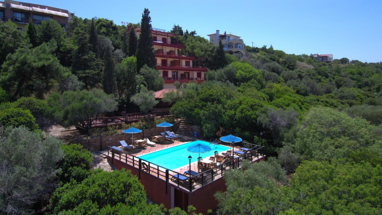 Efta Anemi - Benovias Aparthotel Карфас Екстериор снимка